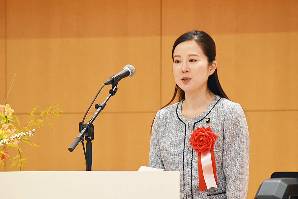 中田 優子　参議院議員